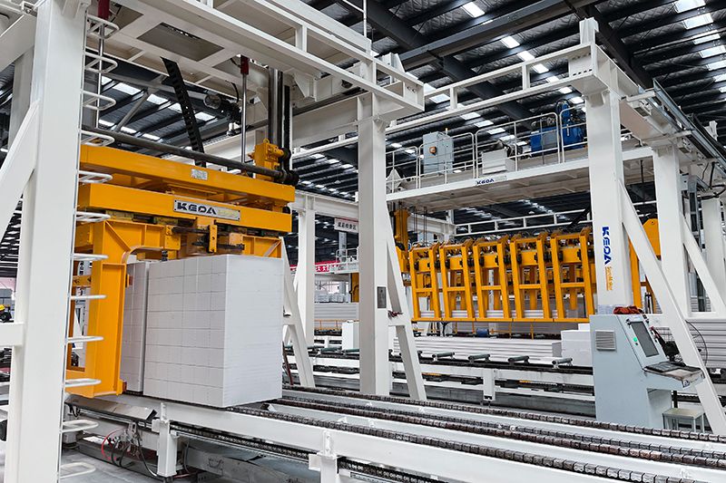 Machine à transférer le gâteau